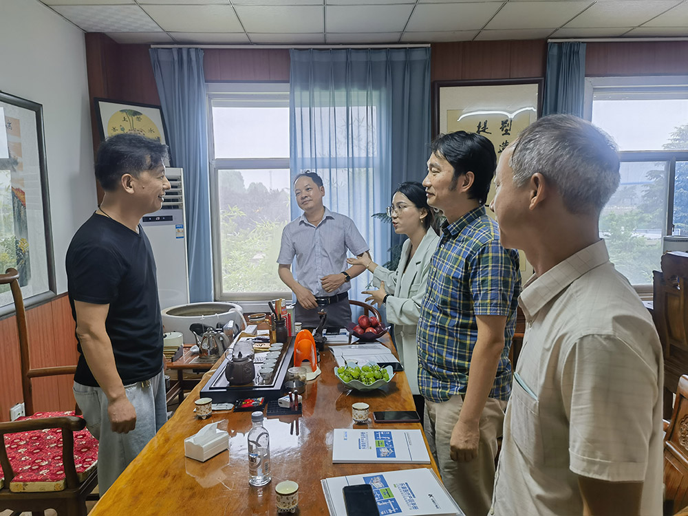 歡迎泰國(guó)客戶到廠參觀考察，合作開(kāi)發(fā)國(guó)外市場(chǎng)(圖4)